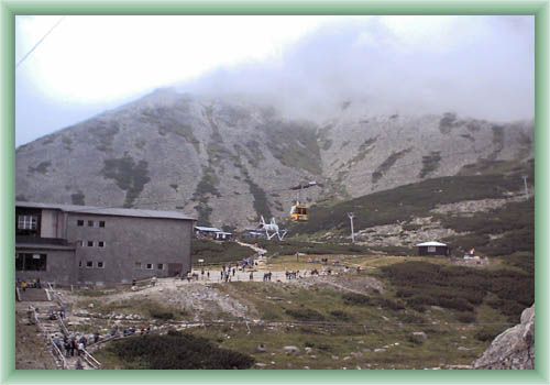 Skalnat� Mountain Lake