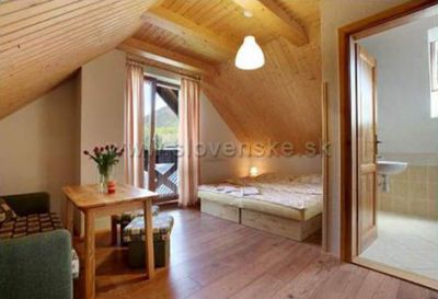 Apartments-Guesthouse-Wellness Villa Flora